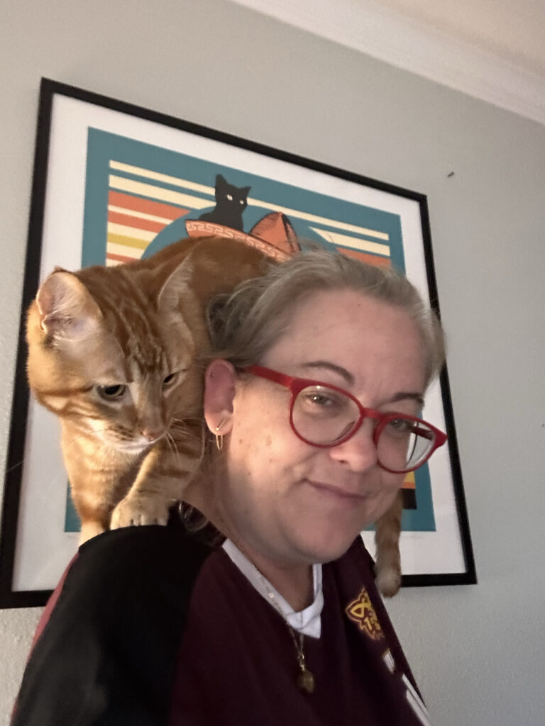 Shoulder Cat
