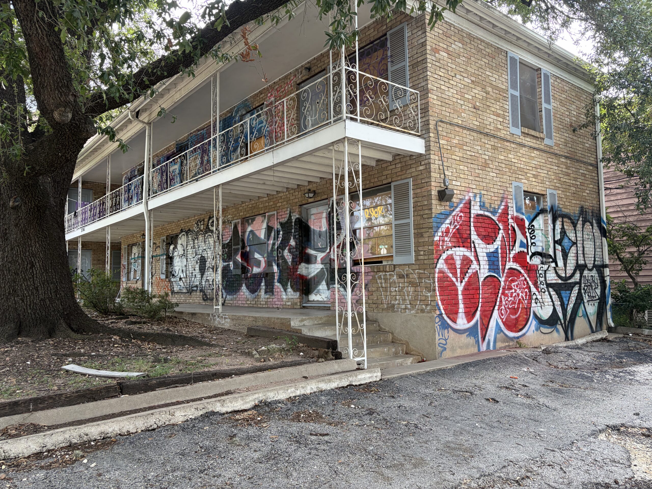 Old Speedway Apartments